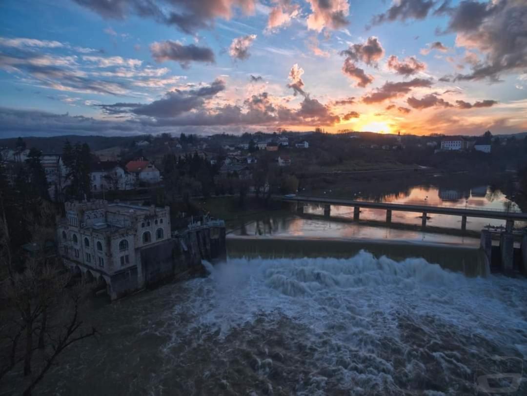 Apartment Ferenac Ozaly Kültér fotó